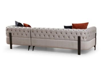 Valeria Kapitoneli Köşe Takımı