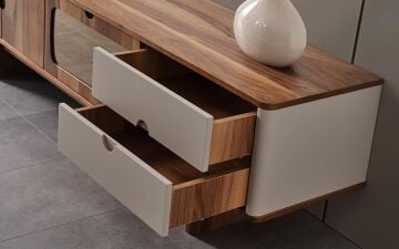 Turin TV Ünitesi (Seri Sonu)