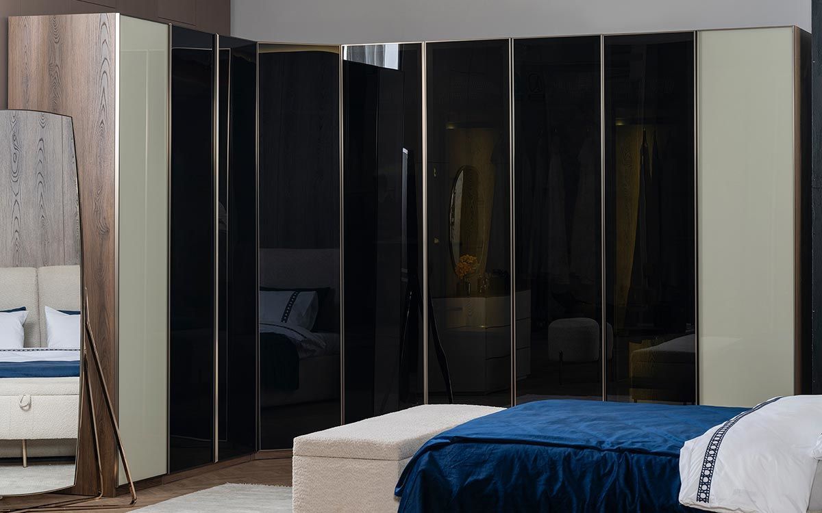 Gloria Köşe Dolap (Seri Sonu)