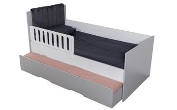 Selfy Genç Odası Takımı